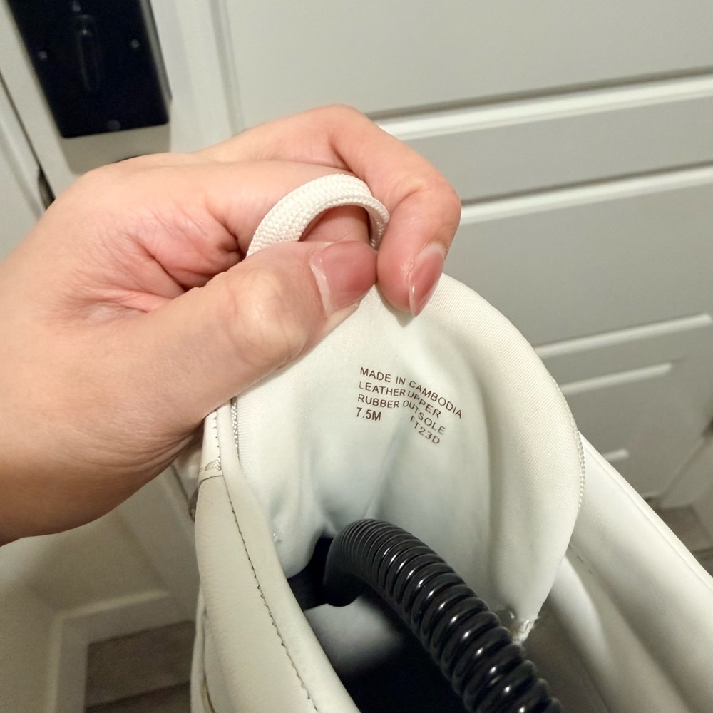 Michael Kors Women's White High-Top Sneakers - 7.5 - Picture 5 of 7